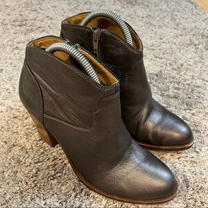 Lucky Brand Pewter/Bronze Eller Leather Booties Size 9